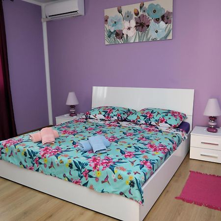 Apartman Modry Pula Exterior foto