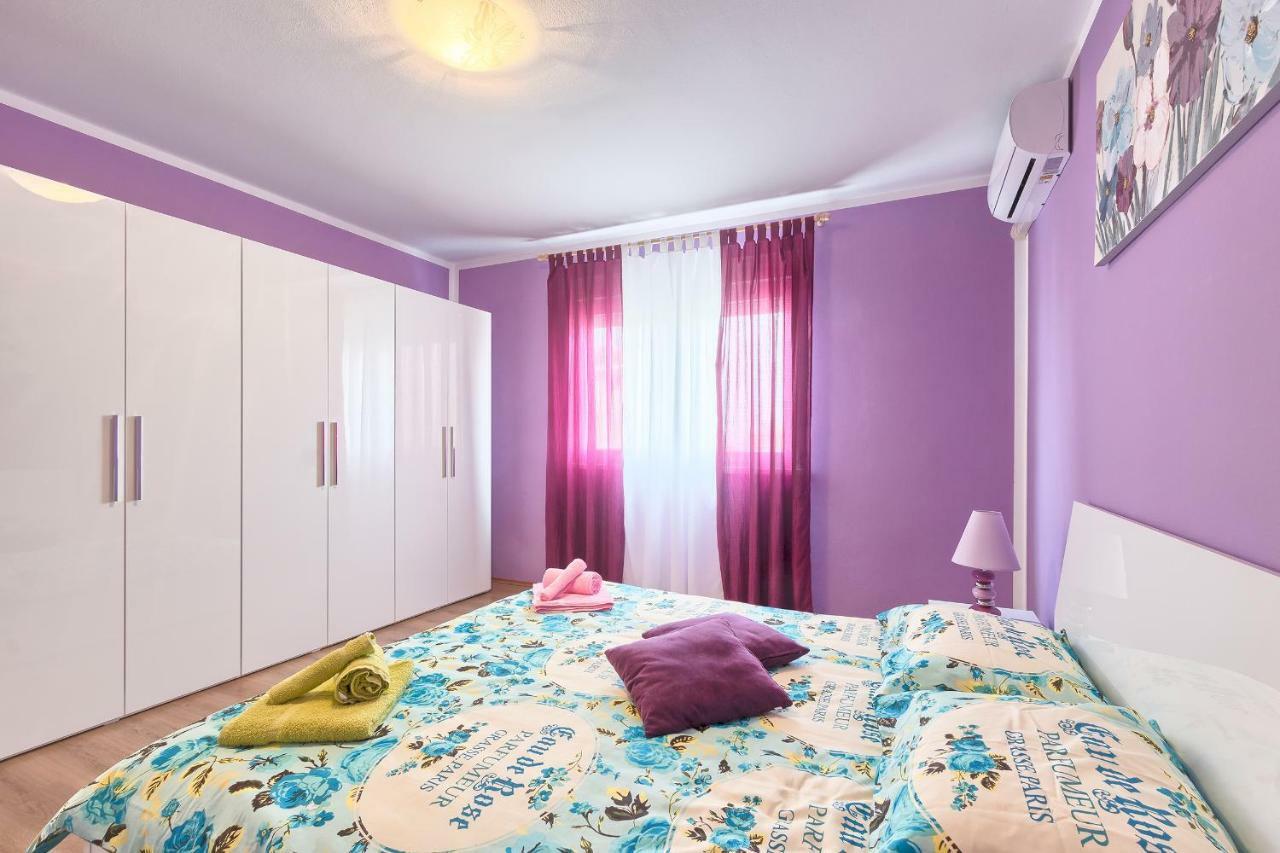 Apartman Modry Pula Exterior foto