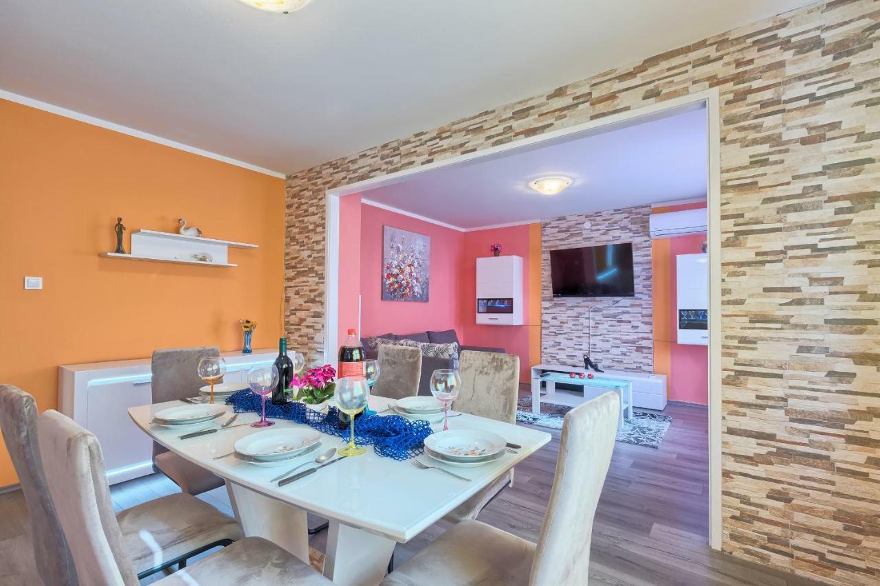 Apartman Modry Pula Exterior foto